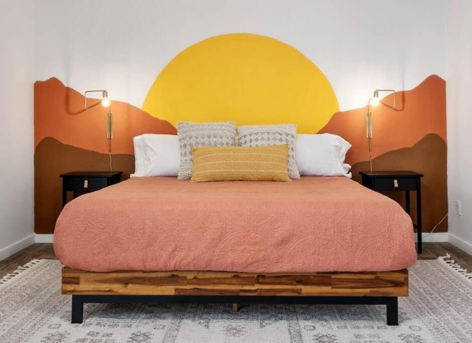 Fab Phx Getaway W/ Pool & Fire Pit Villa Phoenix Bagian luar foto