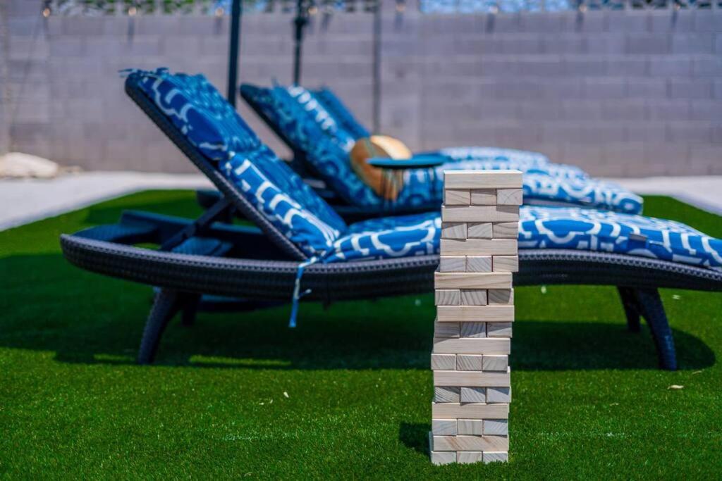 Fab Phx Getaway W/ Pool & Fire Pit Villa Phoenix Bagian luar foto